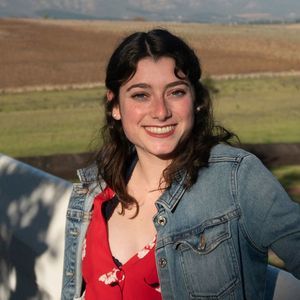 Meet your Posher, Julia